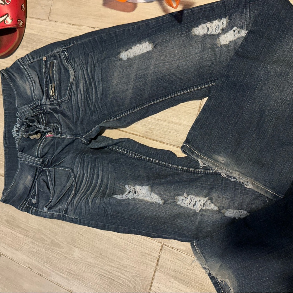 Bell bottom blue jeans size 5 not 4
